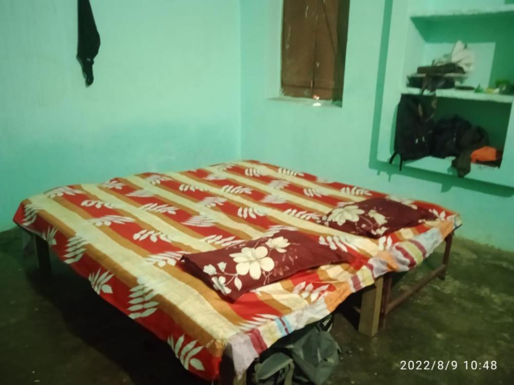 Shri Swami Sheetal Das Aashram Dharmshala バラナシ エクステリア 写真